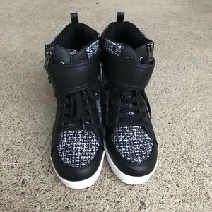 High Top Sneaker Wedged Heels